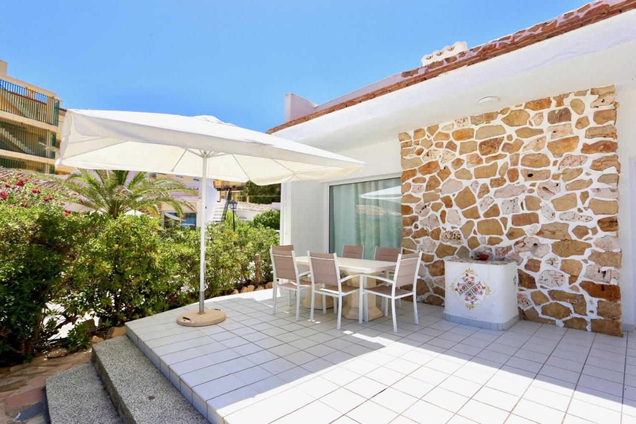 Urbanizacion El Oasis, 20 Villas En 1ª Linea Playa Denia Exterior photo