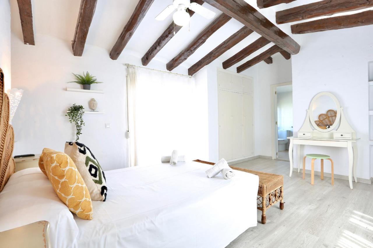 Urbanizacion El Oasis, 20 Villas En 1ª Linea Playa Denia Exterior photo